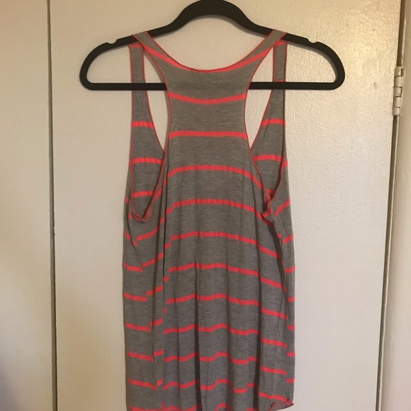 Flowy Pink Striped Tank - Picture 3 of 3